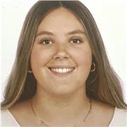 Soy una estudiante universitaria de Matemáticas y Computación que acaba de terminar su tercer año universitario. Busco dar clases particular y ayudar a otros estudiantes (primaria, bachillerato, etc) a superar sus clases y aprender la materia.